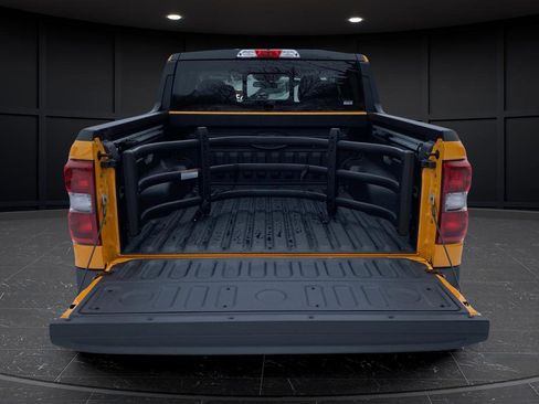 New 2026 Ford Maverick Lariat w/ Black Appearance Package image 16