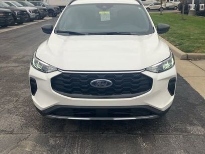 New 2025 Ford Escape ST-Line w/ Equipment Group 301A