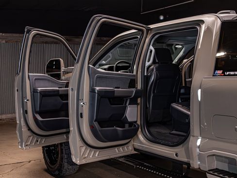 Used 2026 Ford F250 Lariat w/ Lariat Premium Package image 29