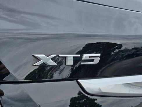 Used 2023 Cadillac XT5 Premium Luxury w/ LPO, Floor Liner Package AWD/4WD image 16