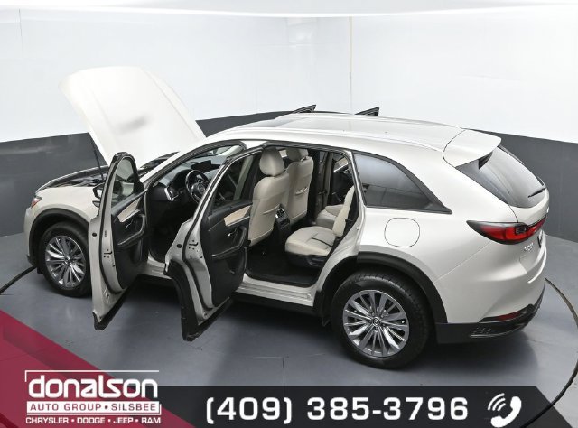 Used 2024 MAZDA CX-90 Plug-In Hybrid w/ Preferred AWD/4WD image 28