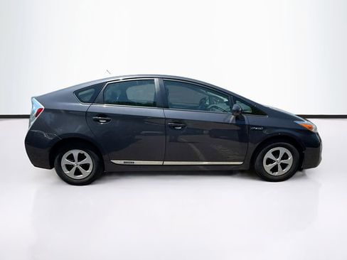 Used 2013 Toyota Prius Two FWD image 8