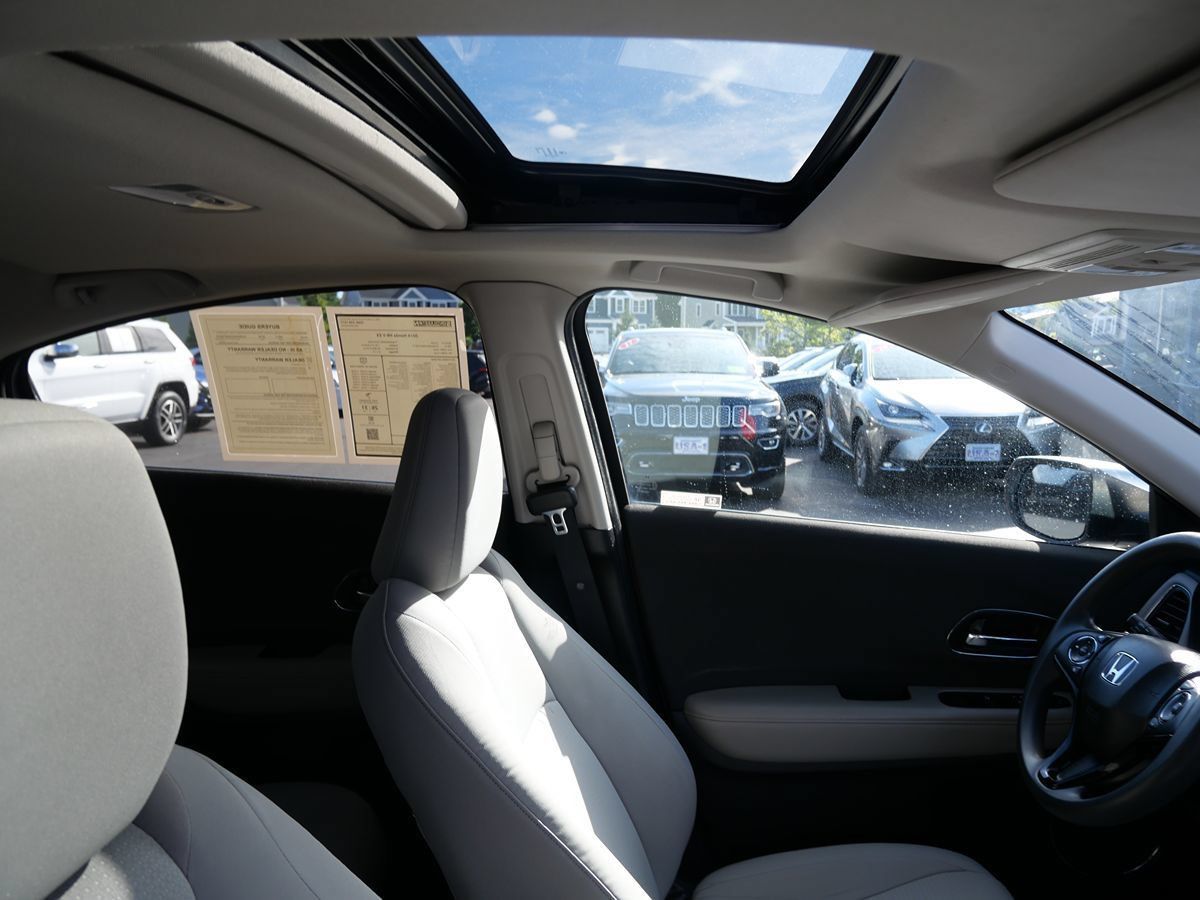 Used 2019 Honda HR-V EX image 29