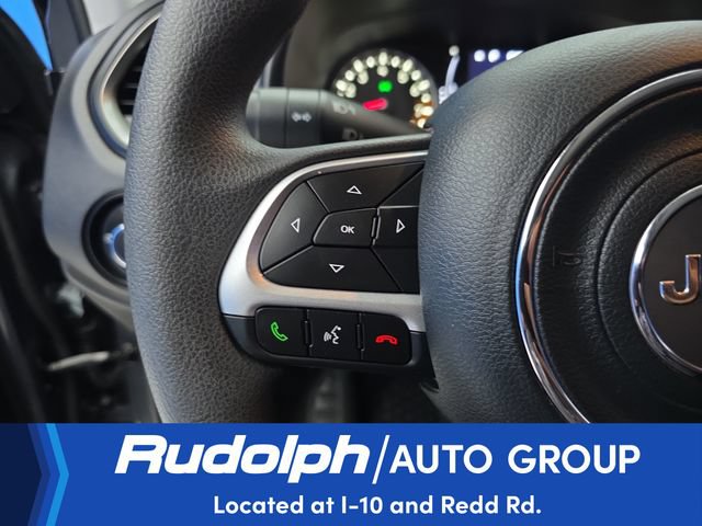 Used 2023 Jeep Renegade Latitude AWD/4WD image 16