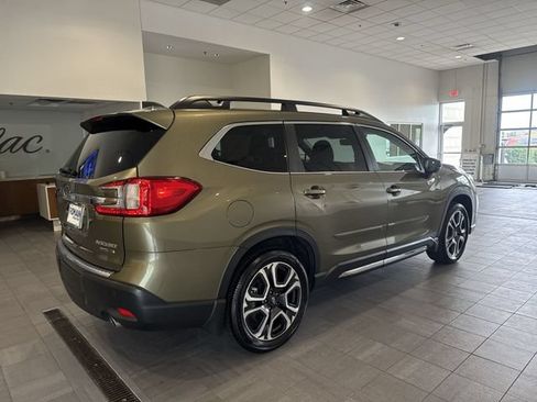 Used 2026 Subaru Ascent Limited AWD/4WD image 5