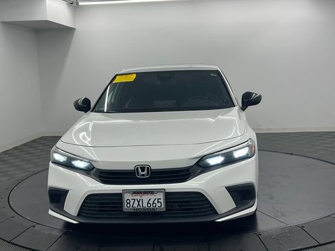 Used 2022 Honda Civic Sport image 6
