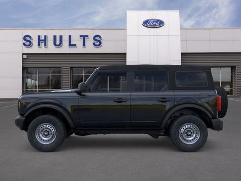 New 2025 Ford Bronco 4-Door image 3