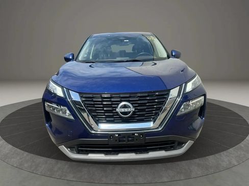 Used 2023 Nissan Rogue SV AWD/4WD image 2
