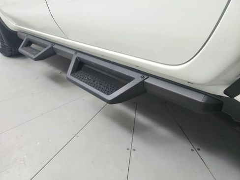 New 2026 Nissan Frontier PRO-4X w/ Pro-4x Convenience Package image 49