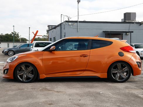 Used 2015 Hyundai Veloster Turbo image 3