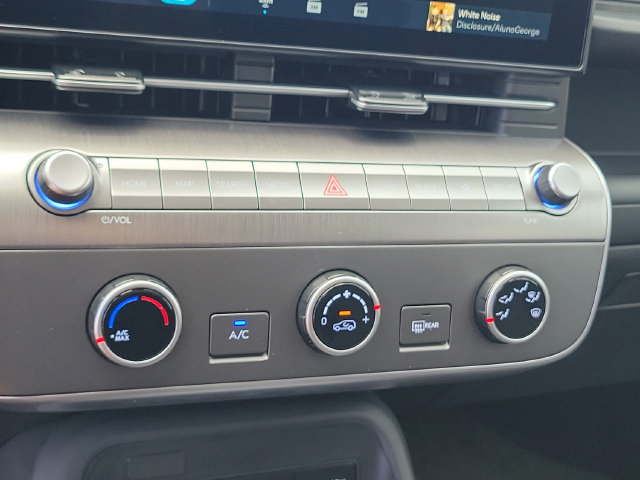 New 2027 Hyundai Kona SE FWD image 33