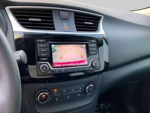 Used 2017 Nissan Sentra SV w/ Style Package FWD image 28