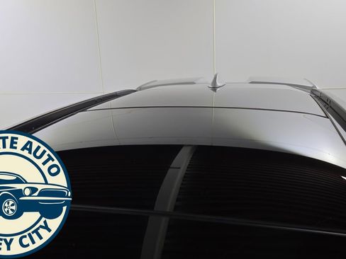 Used 2023 Mitsubishi Eclipse Cross SE image 9