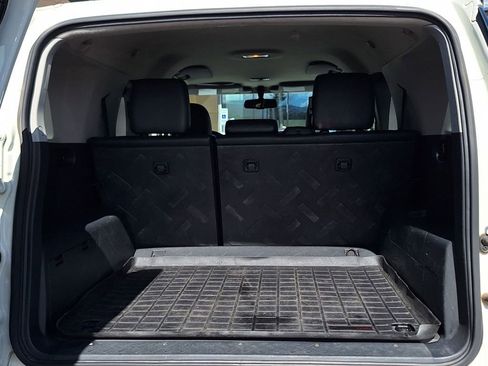 Used 2012 Toyota FJ Cruiser 4WD w/ Convenience Pkg image 26