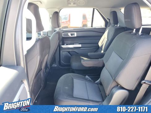 Certified 2024 Ford Explorer XLT AWD/4WD image 12