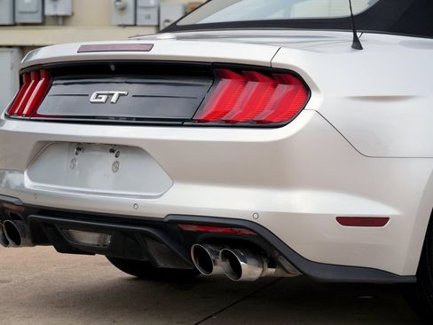 Used 2018 Ford Mustang GT Premium w/ Equipment Group 401A RWD image 34