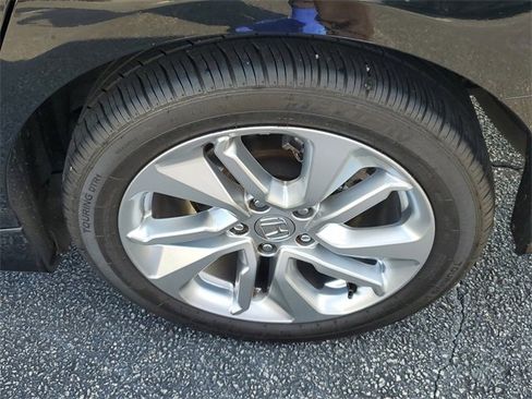 Used 2019 Honda Accord LX image 7