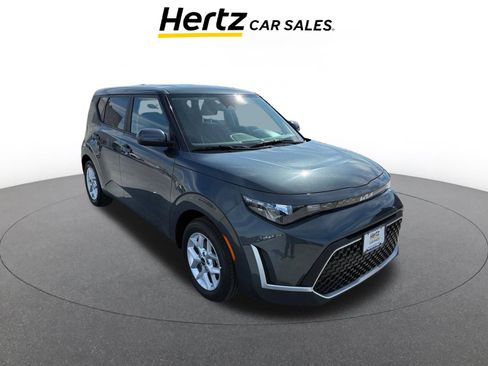 Used 2025 Kia Soul LX w/ LX Technology Package image 1