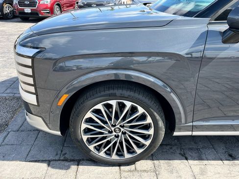 Certified 2026 Hyundai Palisade Calligraphy FWD image 7
