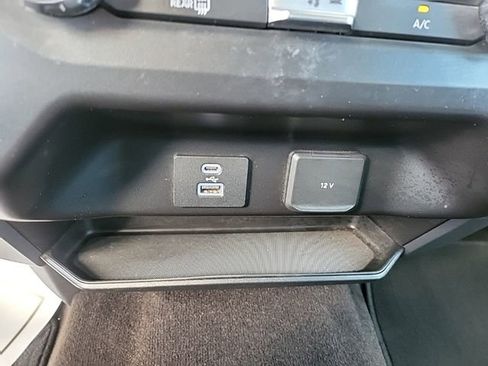 Used 2021 Ford F150 XLT w/ Equipment Group 301A Mid image 31