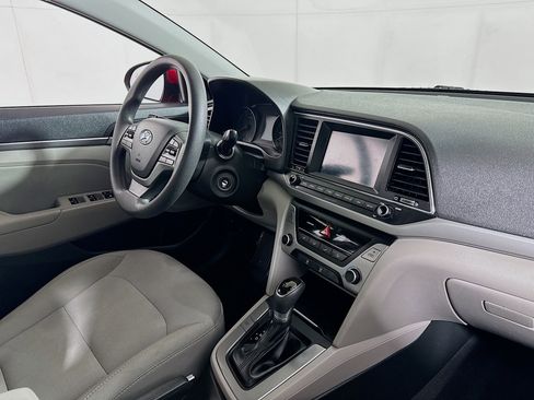 Used 2018 Hyundai Elantra SEL image 26