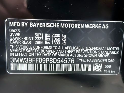 Used 2023 BMW 330e w/ Premium Package RWD image 28