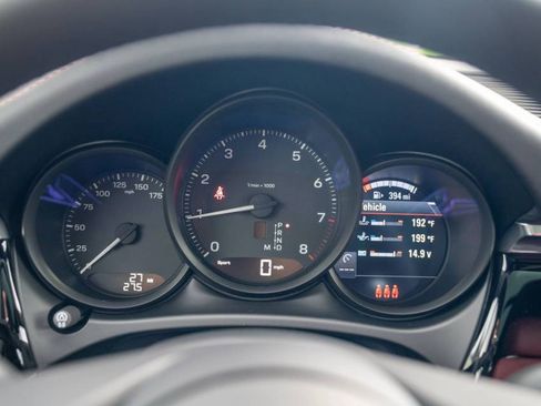 New 2026 Porsche Macan AWD/4WD image 16