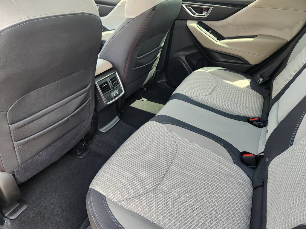 Used 2020 Subaru Forester Premium AWD/4WD image 22