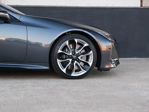 Used 2021 Lexus LC 500 Coupe w/ Carbon Fiber Package image 13