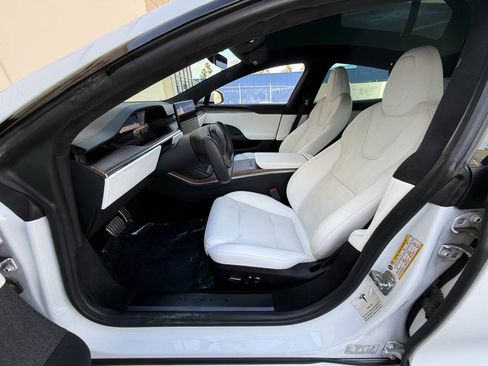 Used 2022 Tesla Model S AWD/4WD image 24