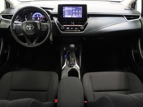 Used 2026 Toyota Corolla LE FWD image 27