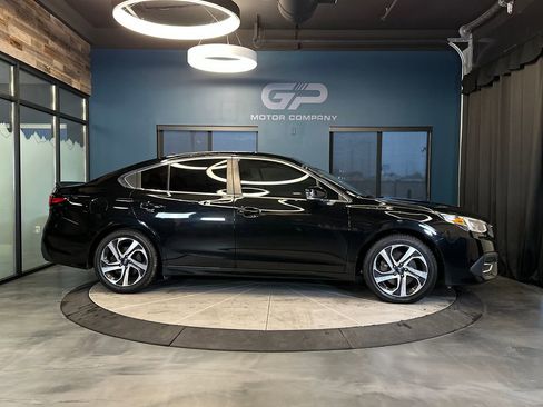 Used 2022 Subaru Legacy Limited AWD/4WD image 2