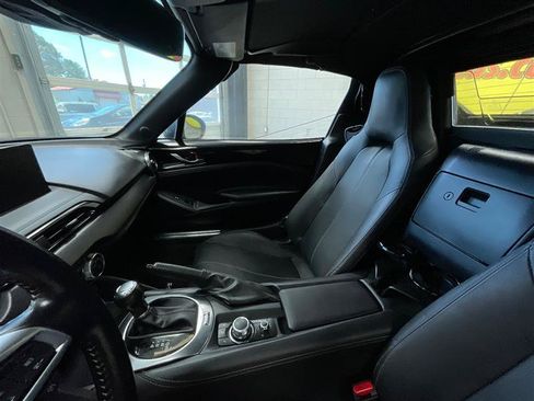 Used 2024 MAZDA MX-5 Miata RF Grand Touring RWD image 12