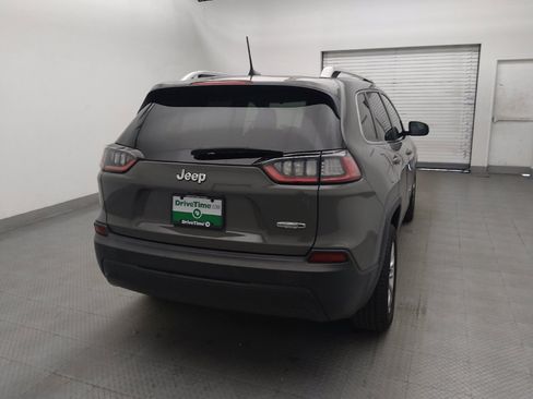 Used 2021 Jeep Cherokee Latitude Plus FWD image 7