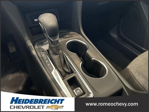 Certified 2024 Chevrolet Equinox LT image 24