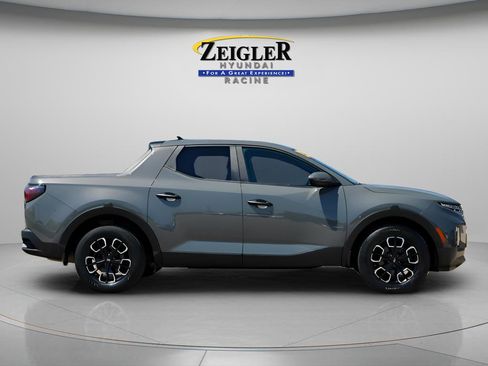 Certified 2023 Hyundai Santa Cruz SE AWD/4WD image 8