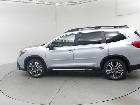 New 2025 Subaru Ascent Limited image 6