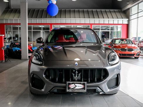 Used 2023 Maserati Grecale Modena AWD/4WD image 3