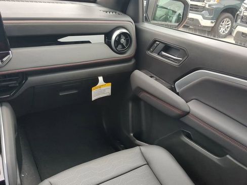 Certified 2025 Chevrolet Colorado Z71 w/ Z71 Convenience Package 2 image 17