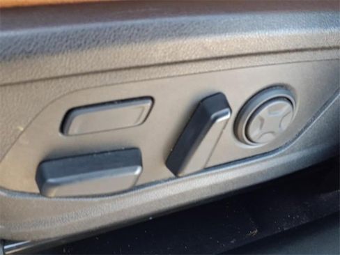 Used 2023 Kia Sorento SX Prestige image 28