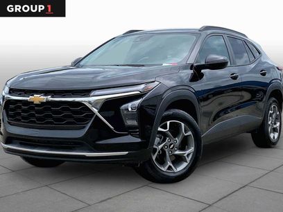 Used 2025 Chevrolet Trax LT