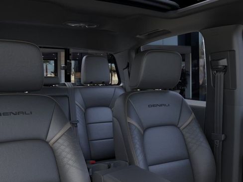 New 2026 GMC Canyon Denali AWD/4WD image 25