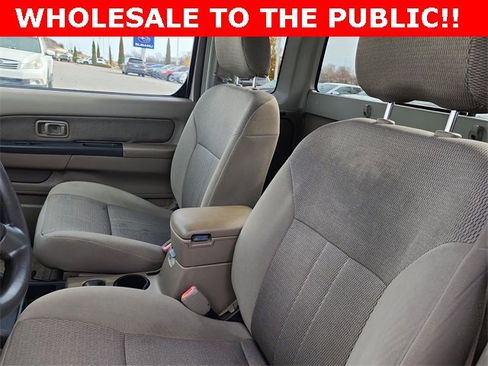 Used 2004 Nissan Frontier XE w/ (VTP) Value Truck Pkg image 13