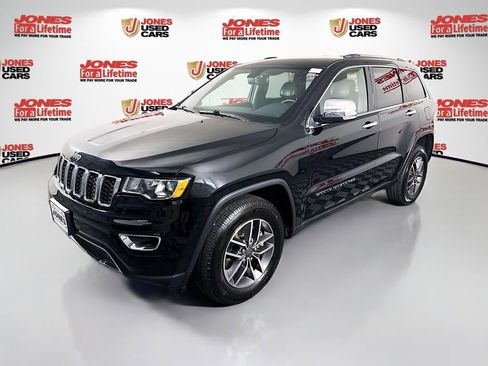 Used 2021 Jeep Grand Cherokee Limited AWD/4WD image 15