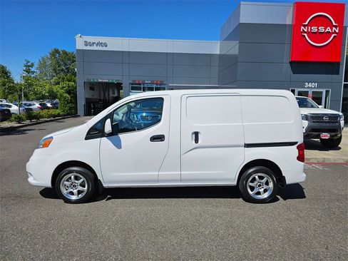 Used 2021 Nissan NV200 SV image 8