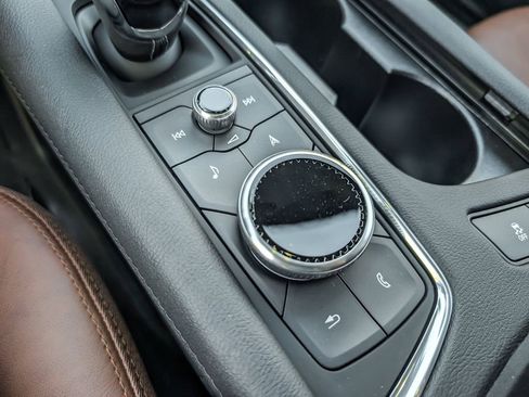 New 2025 Cadillac XT5 Premium Luxury image 30