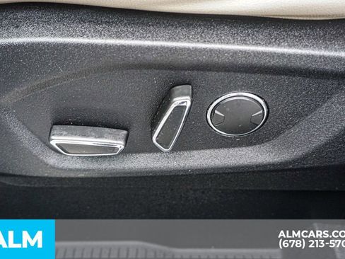 Used 2019 Ford Edge Titanium w/ Cold Weather Package image 52