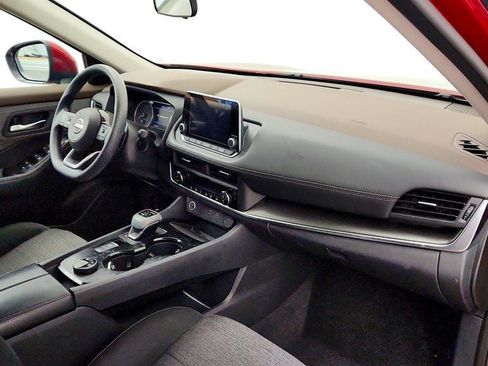 Used 2023 Nissan Rogue SV AWD/4WD image 23