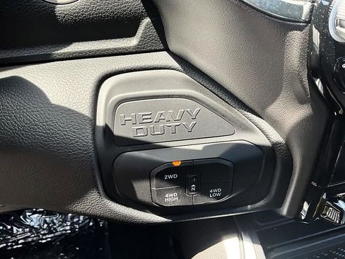 New 2026 RAM 3500 Laramie AWD/4WD image 20
