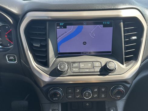 Used 2017 GMC Acadia Denali w/ Technology Package image 31